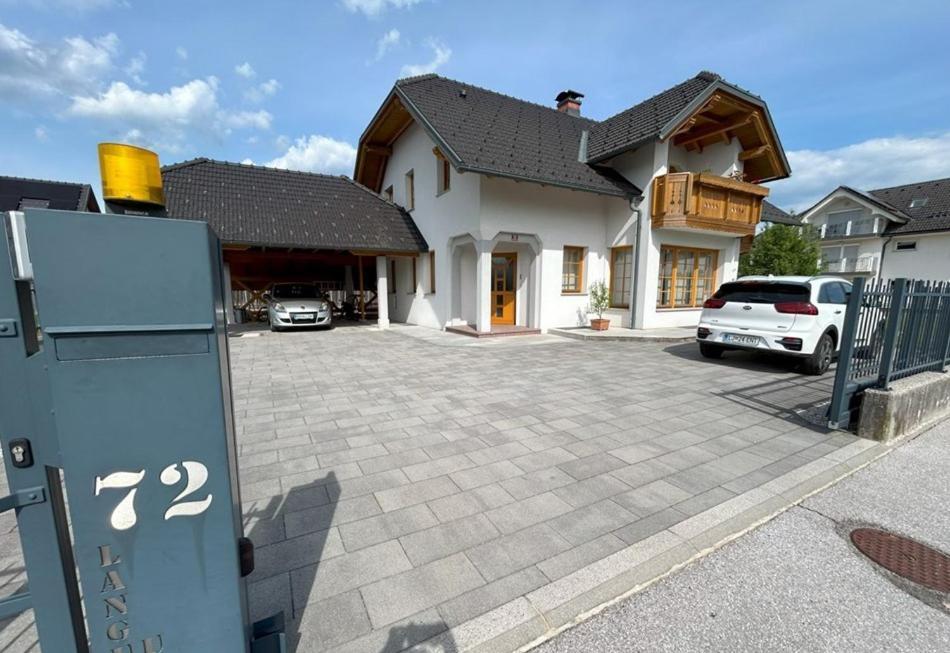 Sos Apartments Radovljica Esterno foto